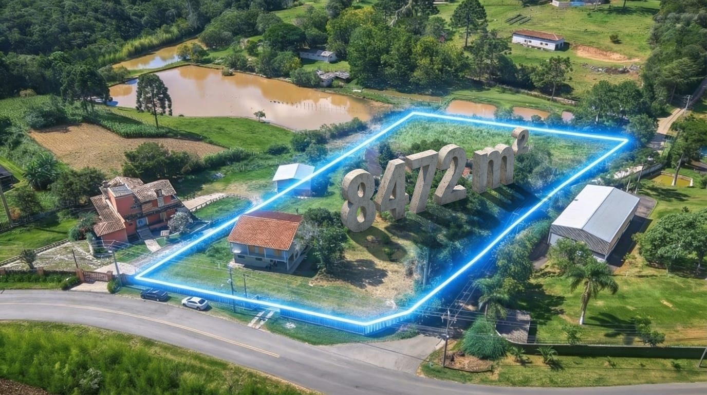 Vista aérea da chácara com área de 8472 m²